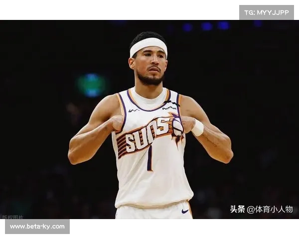 布克签下2年1.45亿续约合同 创NBA提前续约历史年薪新纪录 布克签下2年1.45亿续约合同 创NBA提前续约历史年薪新纪录